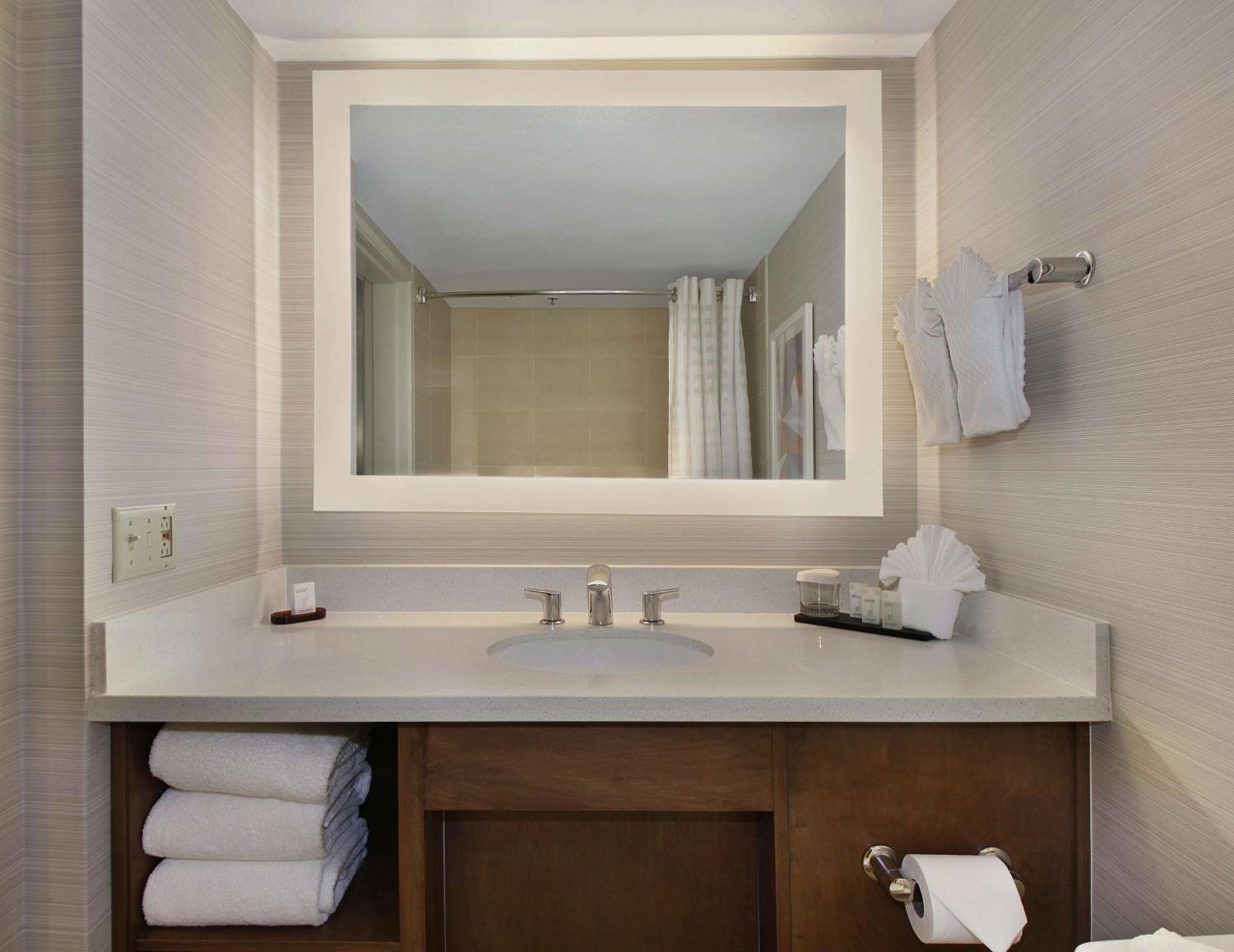 Embassy Suites By Hilton Anaheim North Exteriér fotografie